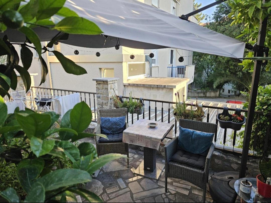 Studio Apartman Bacvice Split Exterior photo